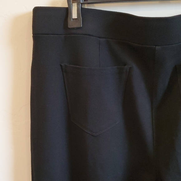Black Pull On Women's Straight Leg Pants XL - Picture 3 of 8